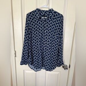 Talbots XL Navy Butterfly Print Button Front Blouse 100% Rayon